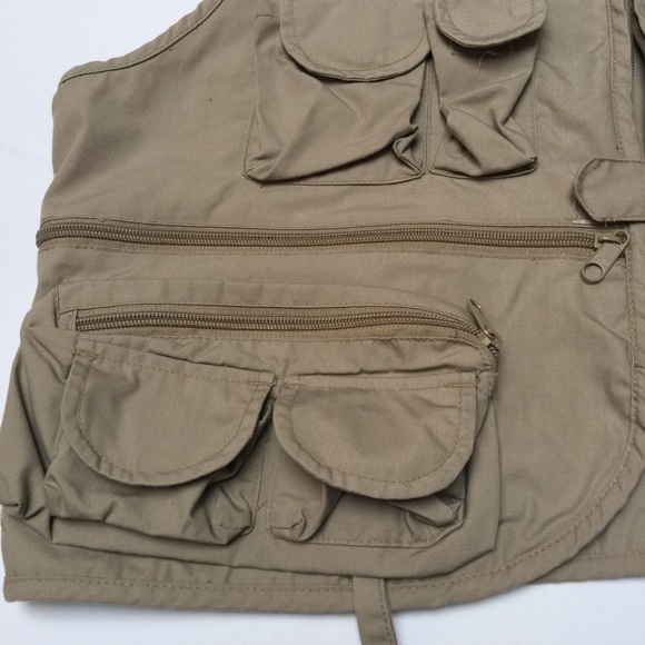 Master Sportsman Adult Rugged Outdoor Vest Large - Picture 8 of 8